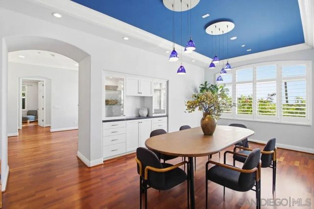 2025 Frankfort, San Diego, CA 92110