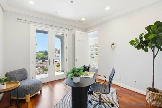 2025 Frankfort, San Diego, CA 92110