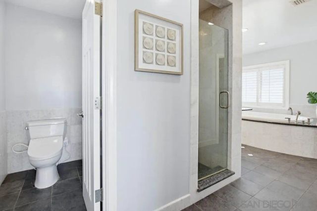 2025 Frankfort, San Diego, CA 92110