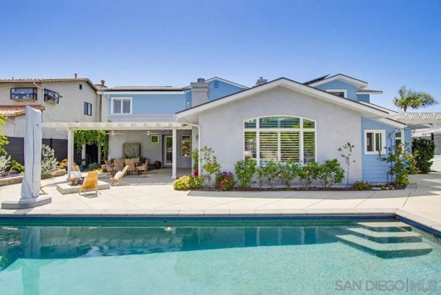 2025 Frankfort, San Diego, CA 92110