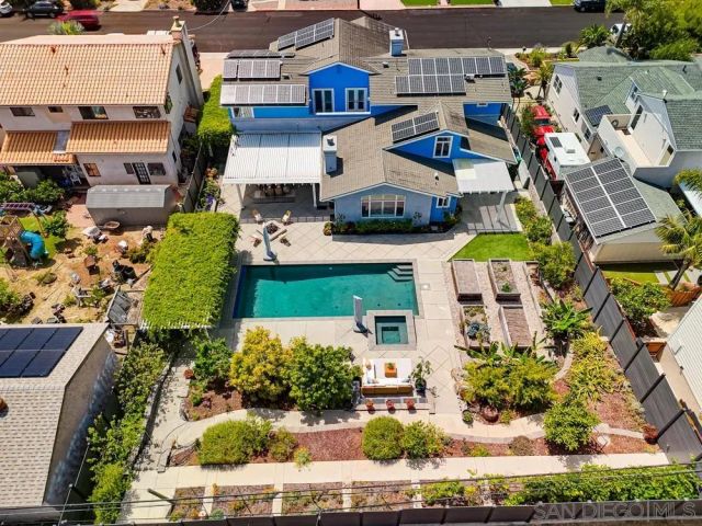 2025 Frankfort, San Diego, CA 92110