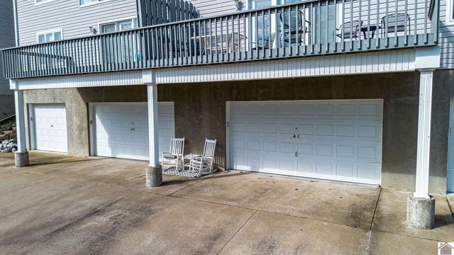 106 Treetops, Benton, KY 42025