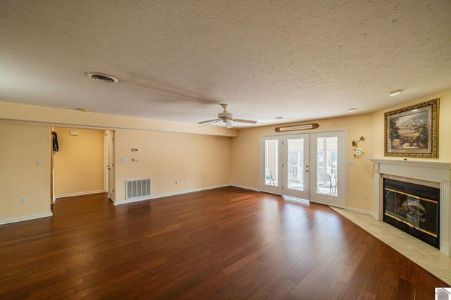 106 Treetops, Benton, KY 42025