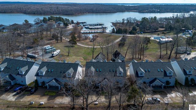 106 Treetops, Benton, KY 42025