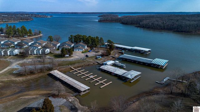 106 Treetops, Benton, KY 42025