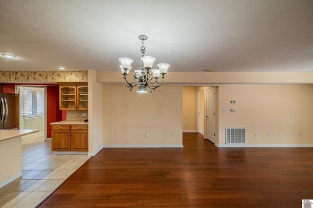 106 Treetops, Benton, KY 42025