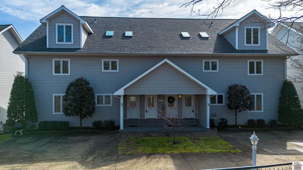 106 Treetops, Benton, KY 42025