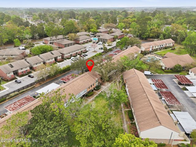 8201 SUTTON Place N, Jacksonville, FL 32217