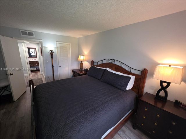 3071 E Sunrise Lakes Drive 107, Sunrise, FL 33322
