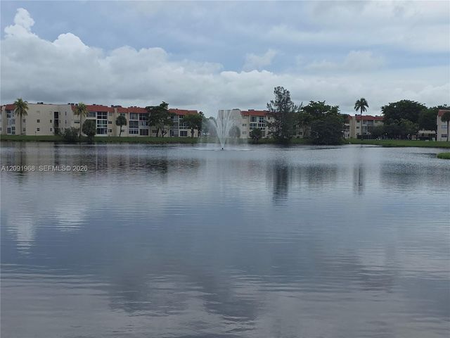 3071 E Sunrise Lakes Drive 107, Sunrise, FL 33322