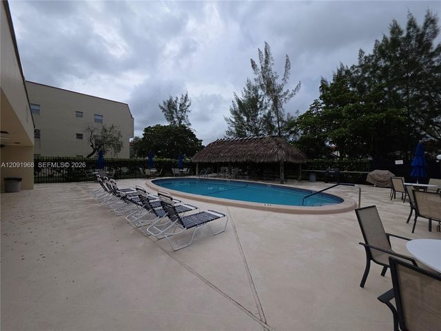 3071 E Sunrise Lakes Drive 107, Sunrise, FL 33322