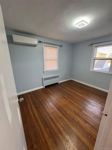 65 Hunts Bridge Road, Yonkers, NY 10704