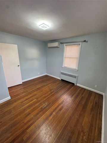 65 Hunts Bridge Road, Yonkers, NY 10704