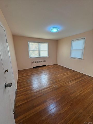 65 Hunts Bridge Road, Yonkers, NY 10704