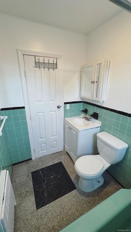 65 Hunts Bridge Road, Yonkers, NY 10704