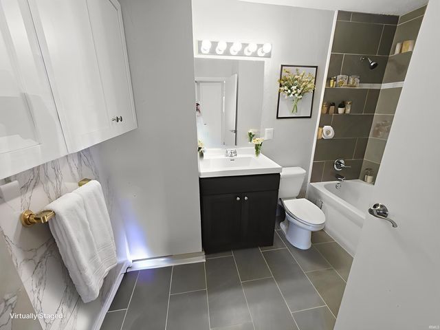 3041 Commanche Trail, Lafayette, IN 47909