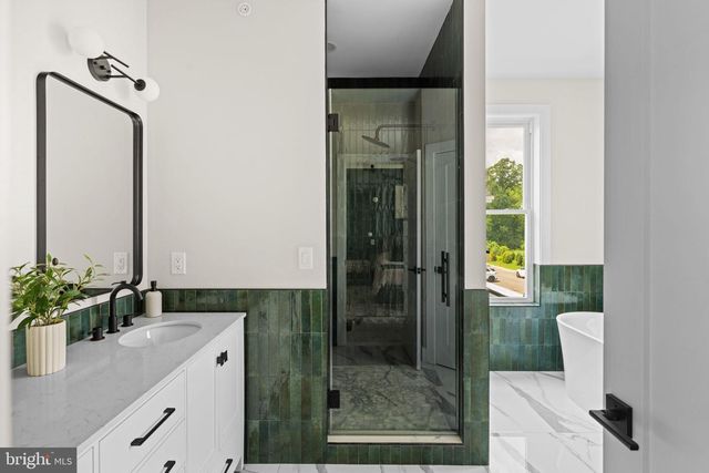 677 PROVIDENT RD, Southampton, PA 18966