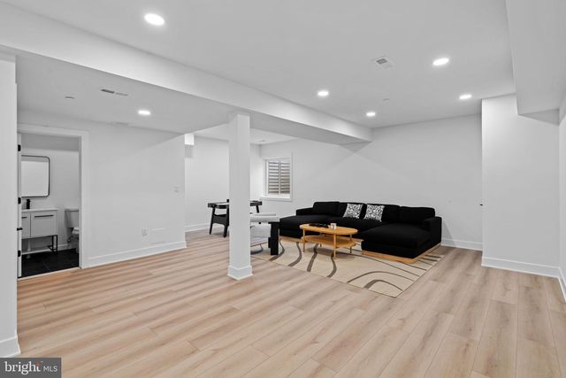 677 PROVIDENT RD, Southampton, PA 18966