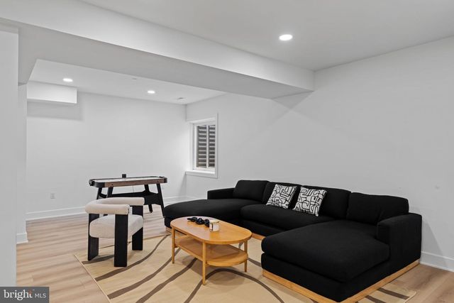 677 PROVIDENT RD, Southampton, PA 18966