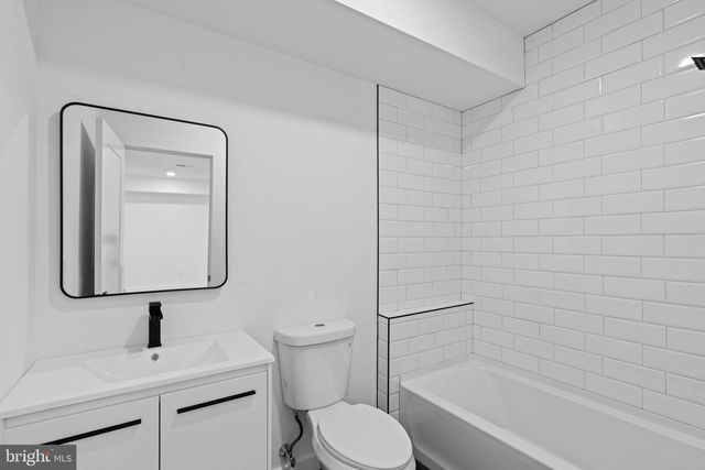 677 PROVIDENT RD, Southampton, PA 18966