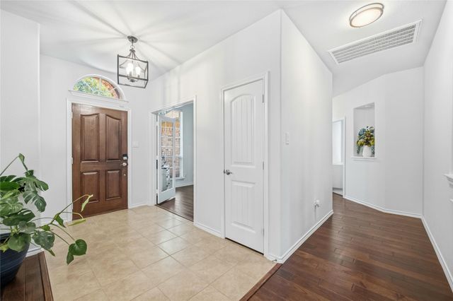 2105 Stoney Gorge, Fort Worth, TX 76177