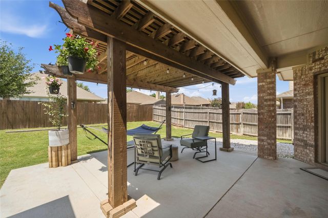 2105 Stoney Gorge, Fort Worth, TX 76177