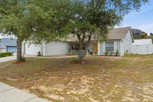 812 SHORE BREEZE WAY, Minneola, FL 34715