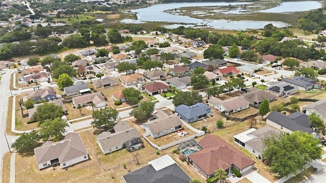 812 SHORE BREEZE WAY, Minneola, FL 34715