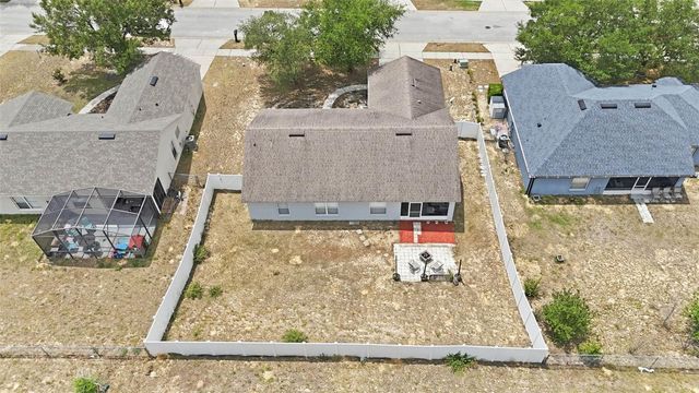 812 SHORE BREEZE WAY, Minneola, FL 34715