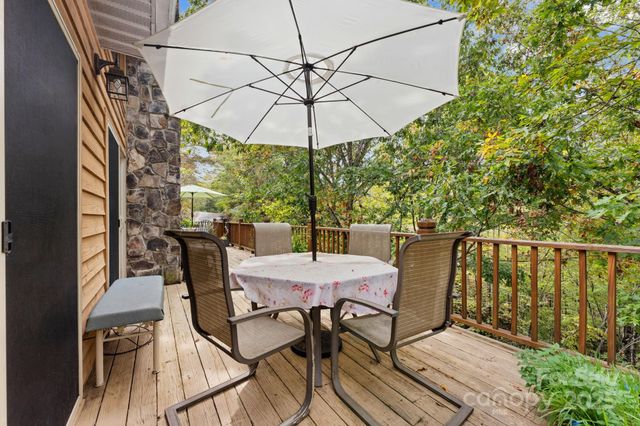 24 Pine Bluff Road 17, Whittier, NC 28789