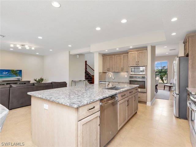 3160 27th AVE SW, Naples, FL 34117