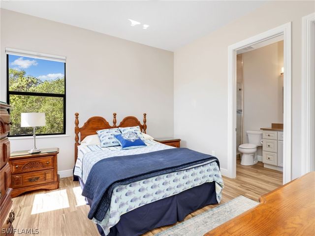 3160 27th AVE SW, Naples, FL 34117