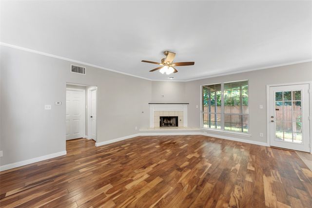 4102 Crest Ridge Drive, Irving, TX 75061