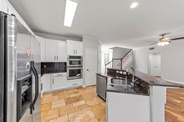 4102 Crest Ridge Drive, Irving, TX 75061