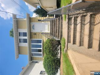 614 10th Street, Lyndhurst, NJ 07071