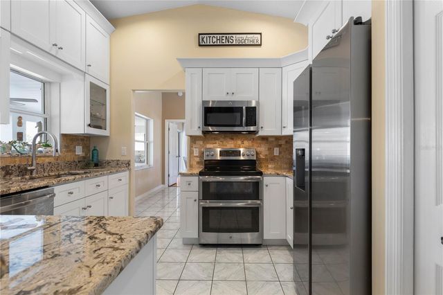 1 CLEARVIEW COURT S, Palm Coast, FL 32137