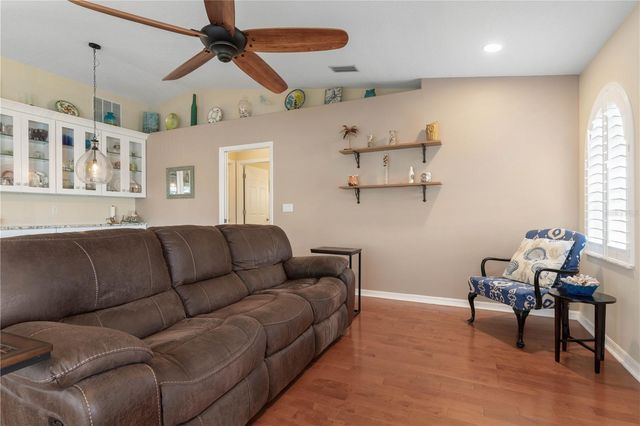 1 CLEARVIEW COURT S, Palm Coast, FL 32137