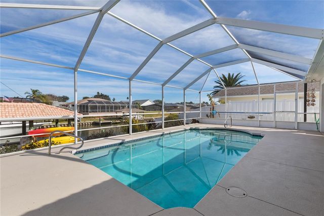 1 CLEARVIEW COURT S, Palm Coast, FL 32137