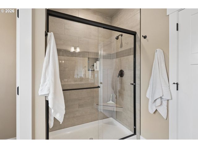 3146 Ne SAMSON Ave, Estacada, OR 97023