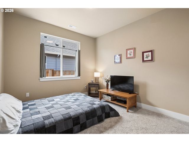 3146 Ne SAMSON Ave, Estacada, OR 97023