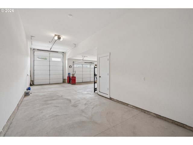 3146 Ne SAMSON Ave, Estacada, OR 97023