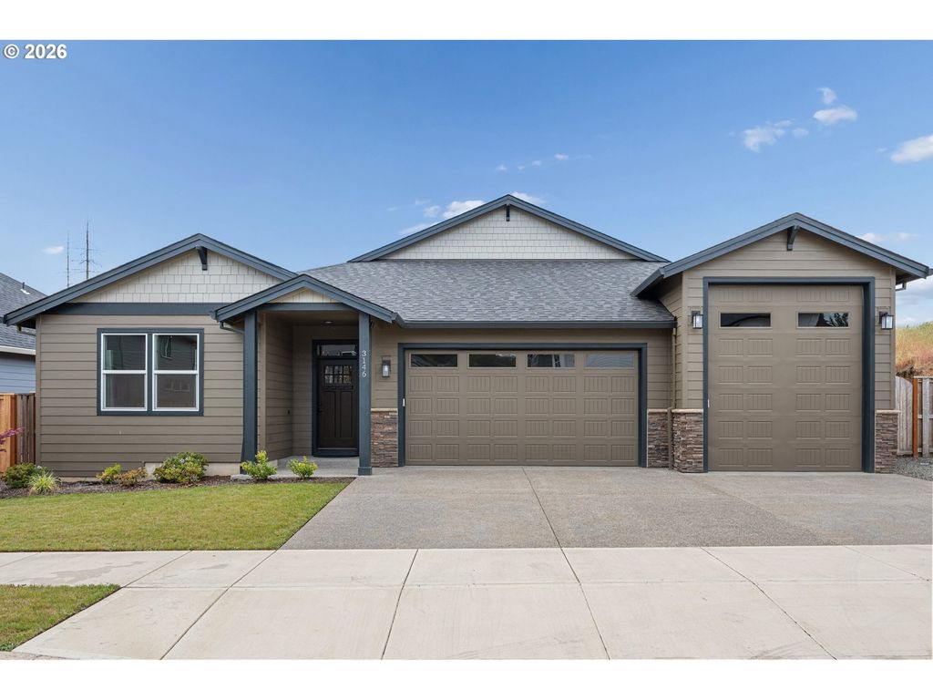 3146 Ne SAMSON Ave, Estacada, OR 97023