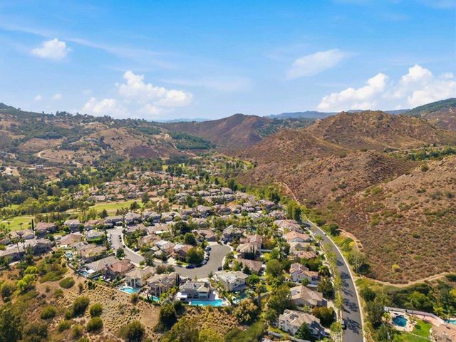 3159 Willow Creek, Escondido, CA 92027