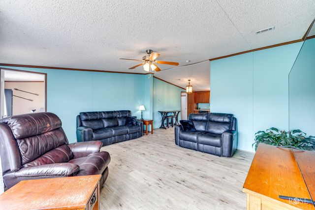 11833 Pin Oak Road, Carlsbad, TX 76934