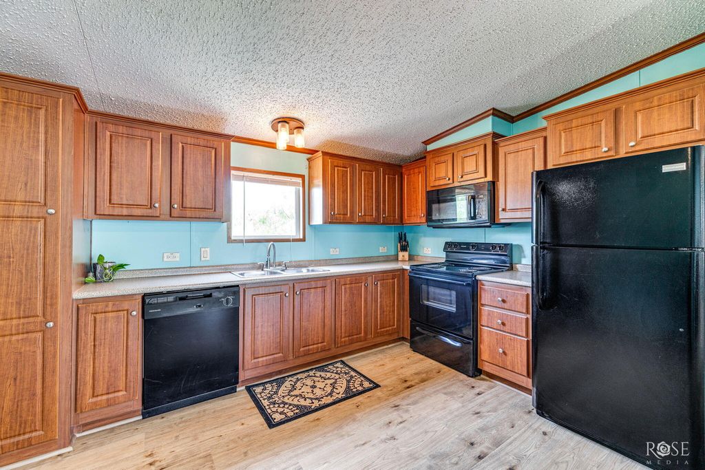 Image 10 of property listing at 11833 Pin Oak Road, Carlsbad, TX 76934