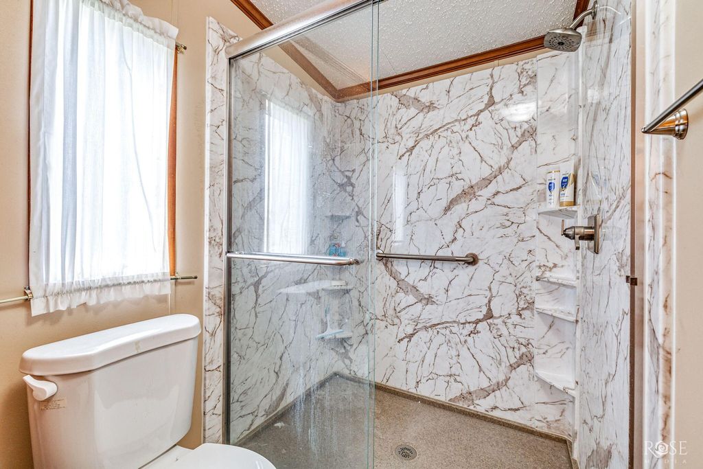 Image 16 of property listing at 11833 Pin Oak Road, Carlsbad, TX 76934