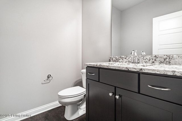 8817 Stara Way, Jeffersontown, KY 40299