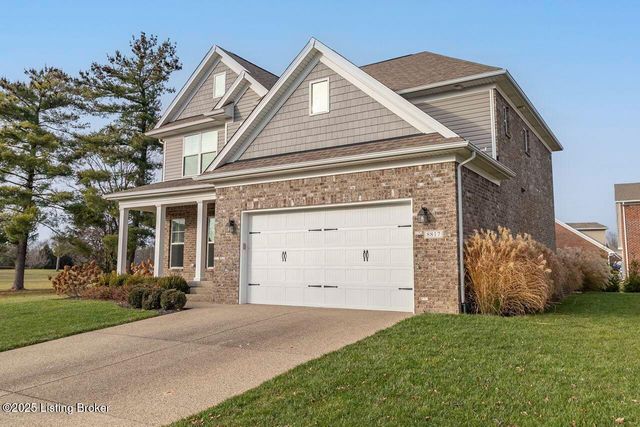 8817 Stara Way, Jeffersontown, KY 40299