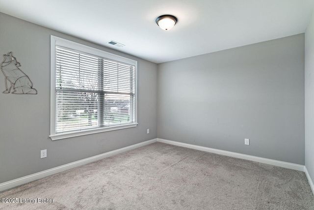 8817 Stara Way, Jeffersontown, KY 40299