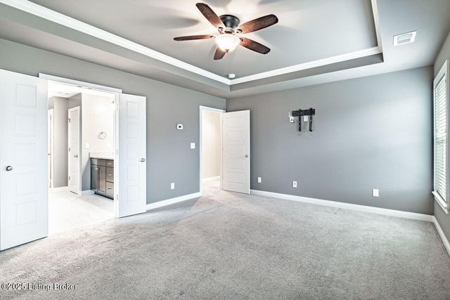 8817 Stara Way, Jeffersontown, KY 40299